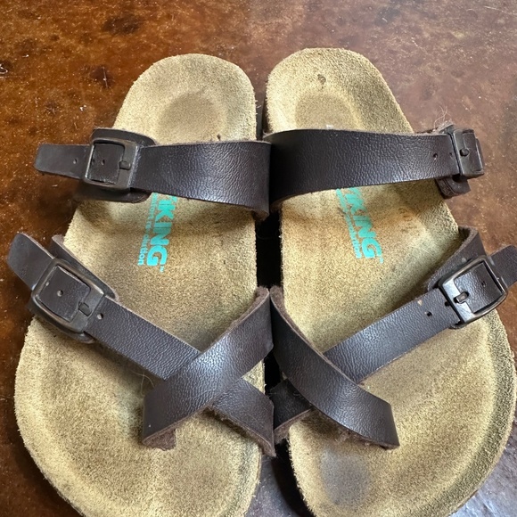 Viking Sandals - Picture 2 of 5